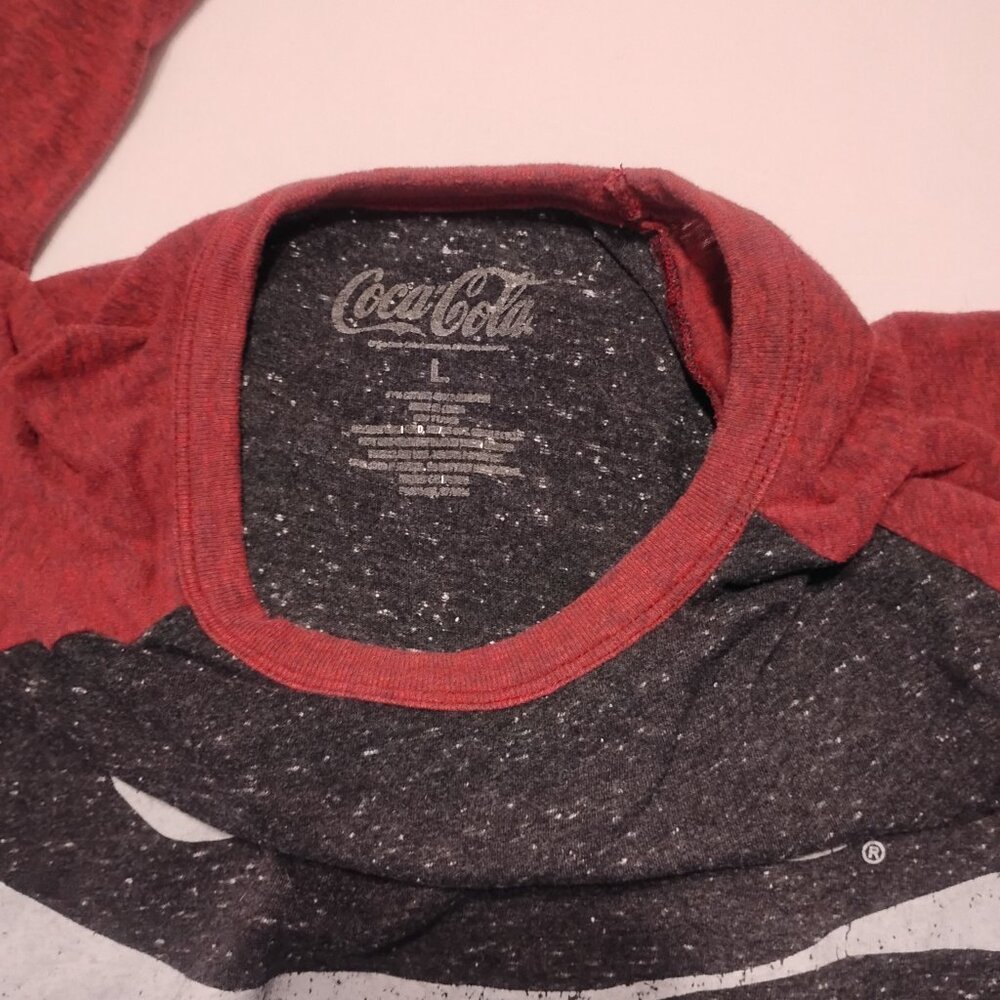 Coca-Cola Distressed 3/4 Sleeve Raglan Baseball Tee - L - Picture 4 of 6